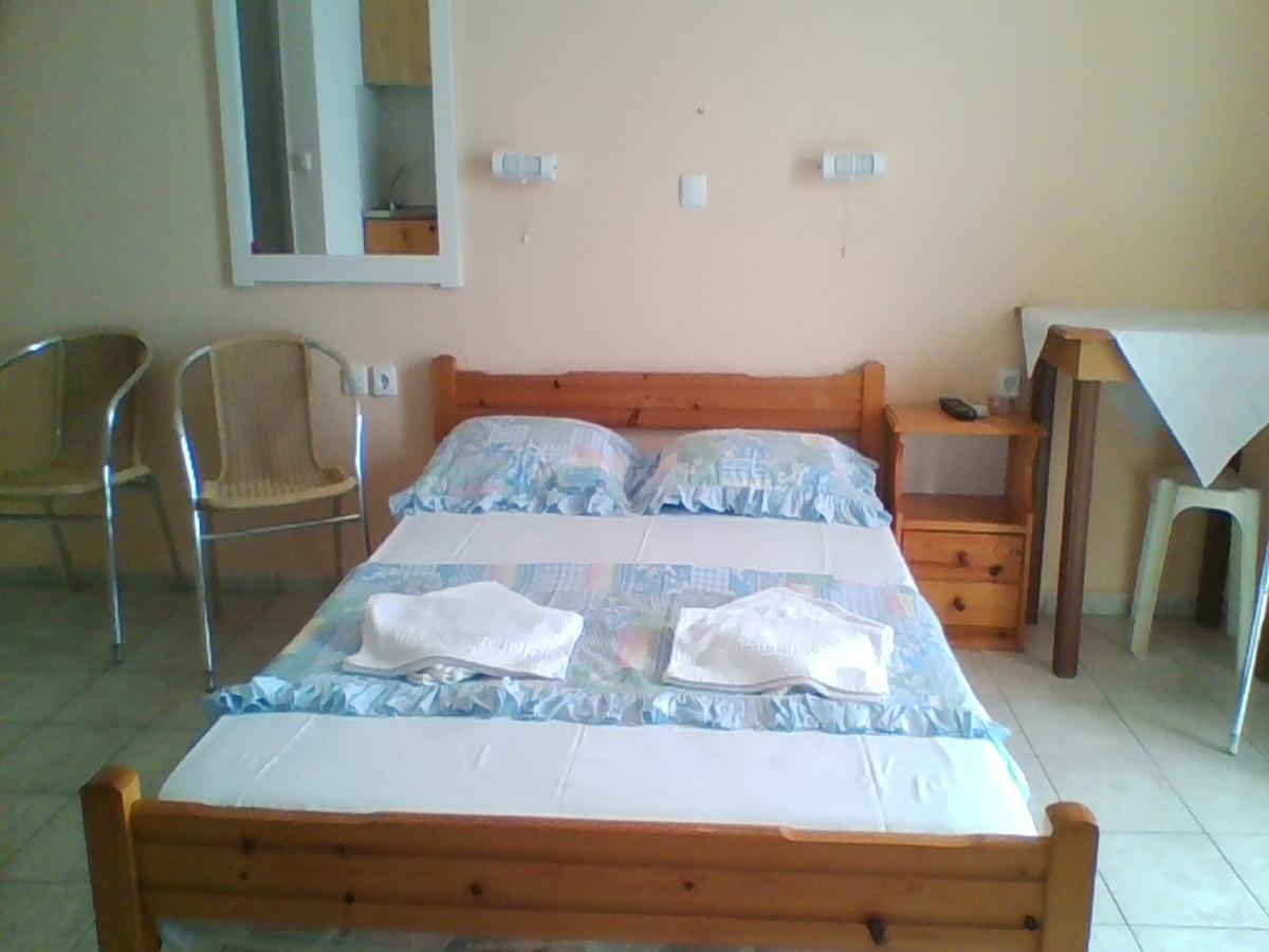 Apollon Aparthotel ชูสท์ซูโรส ภายนอก รูปภาพ