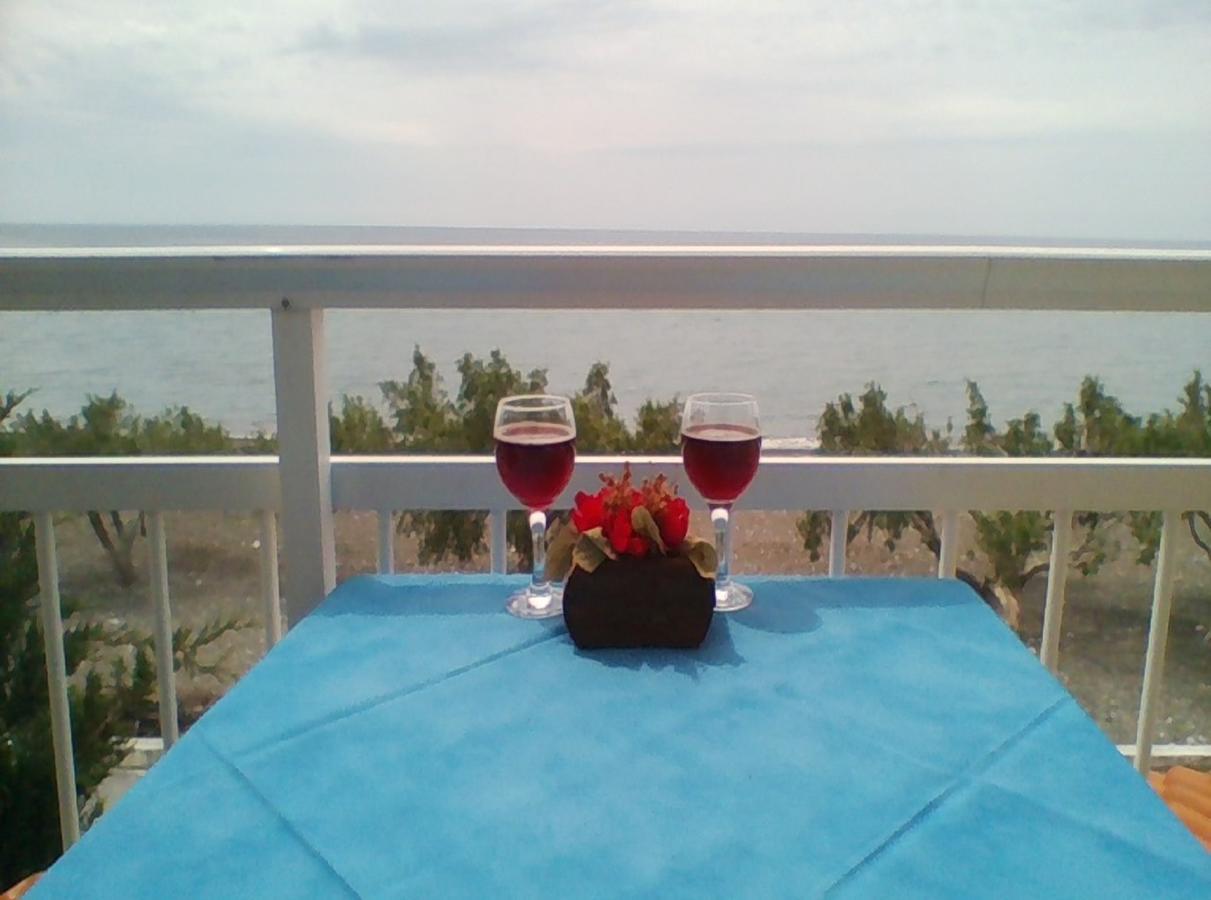 Apollon Aparthotel ชูสท์ซูโรส ภายนอก รูปภาพ